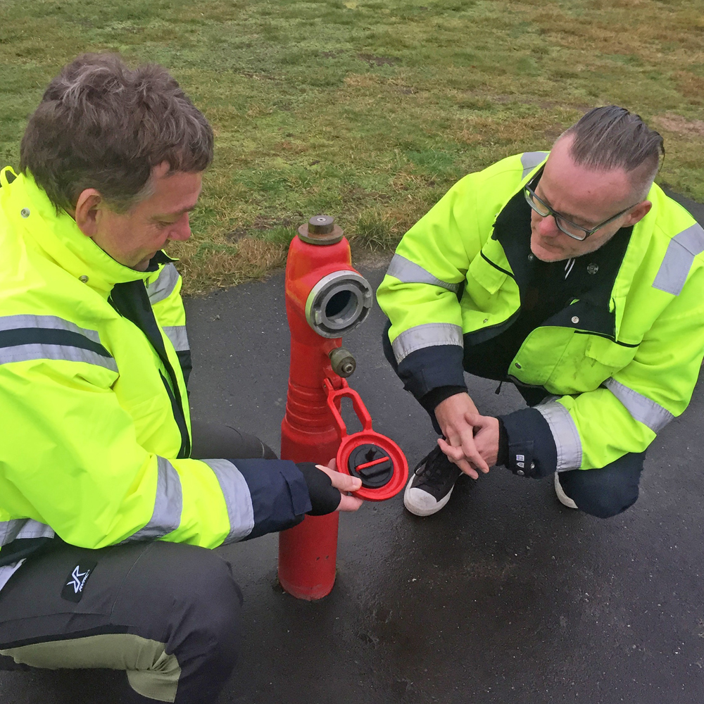 Inspection of hydrant