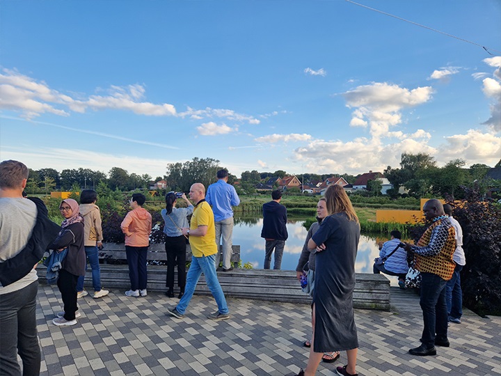 Visit to Låsby Søpark during the advanced water cycle management course 2023