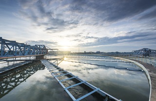 Wastewater treatment factory under the sun